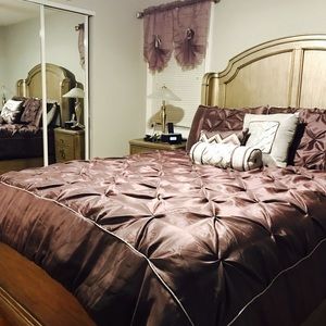 Madison Park Plum Queen Comforter Set